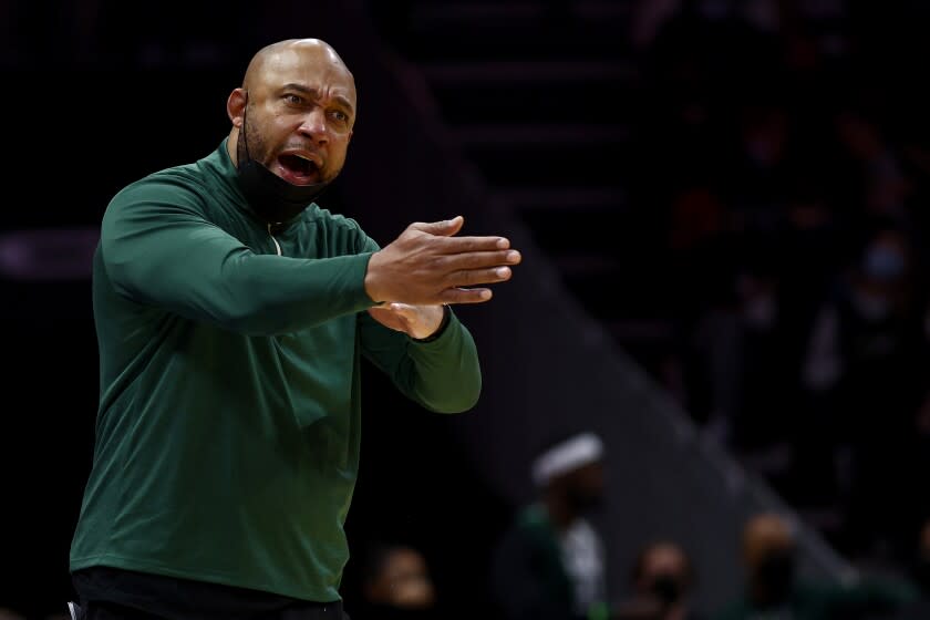 CHARLOTTE, NORTH CAROLINA - JANUARY 08: Acting head coach Darvin Ham of the Milwaukee Bucks.