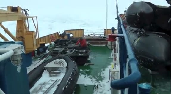 Holiday Blizzard Traps Antarctic Research Ship