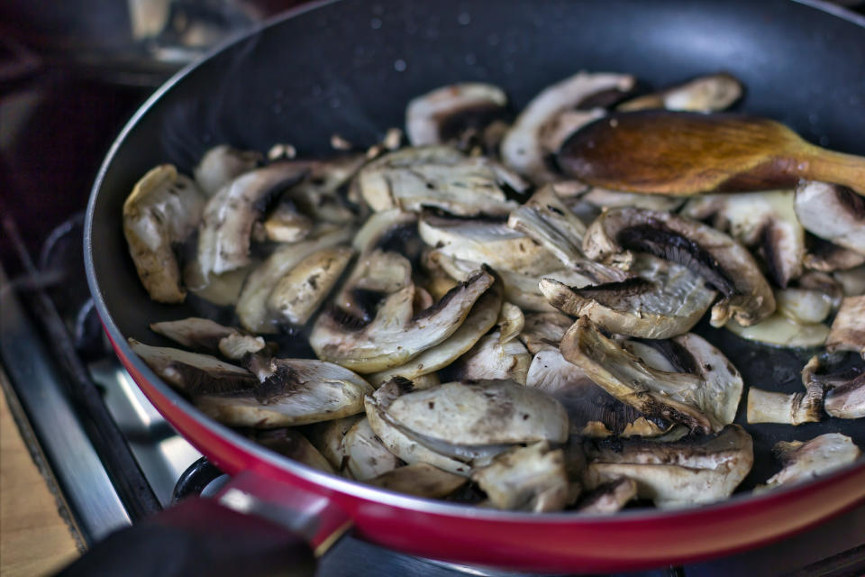 Cooking mushrooms in a skillet