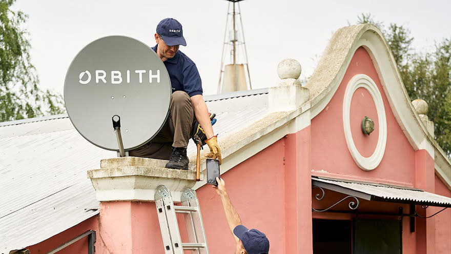 El servicio satelital de Orbith ofrece alta velocidad de conexión en zonas rurales.