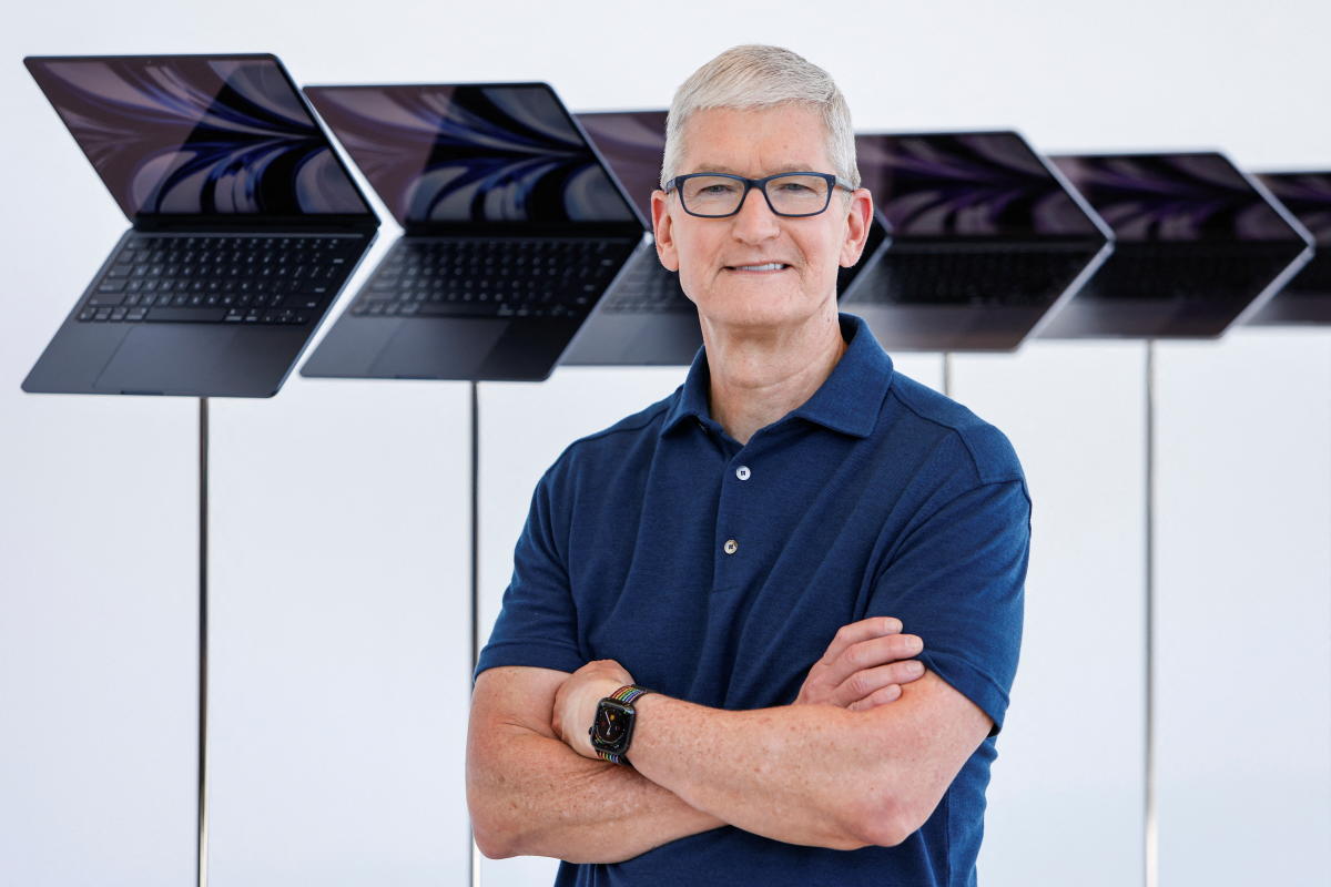 Tim Cook Apple pojawi się w Metaverse Zuckerberga