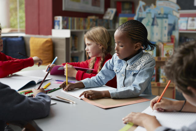 Fournitures scolaires : ces collectivités qui mettent la main à la