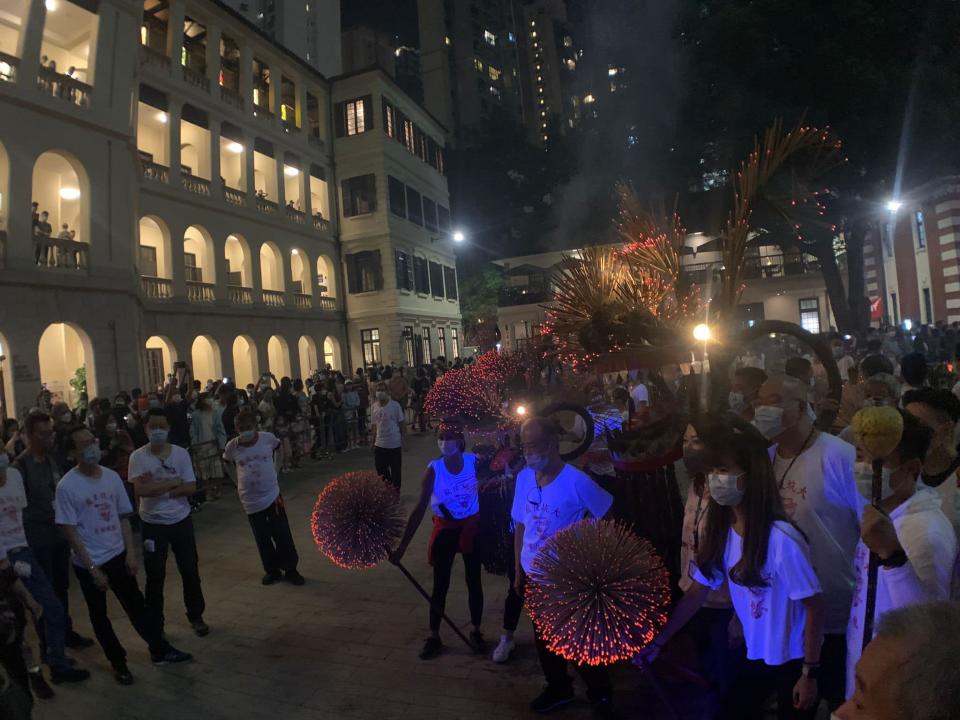 中秋節好去處合集！利東街浪漫綵燈會、維園大型戲棚、最新海濱公園賞月（持續更新）