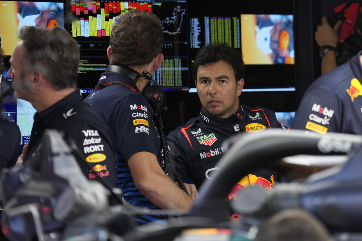  Sergio 'Checo' Pérez of México en el GP de la Emilia Romagna de Italia. (AP Photo/Antonio Calanni)