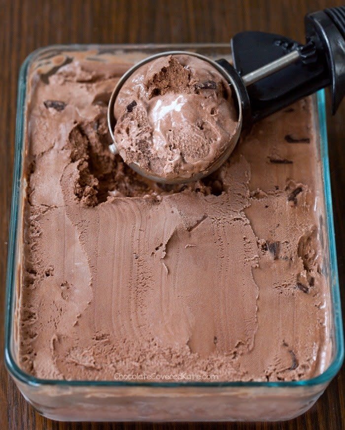 <strong>Get the <a href="http://chocolatecoveredkatie.com/2017/02/16/healthy-chocolate-ice-cream/" target="_blank">Healthy Chocolate Ice Cream recipe</a>&nbsp;from Chocolate Covered Katie</strong>