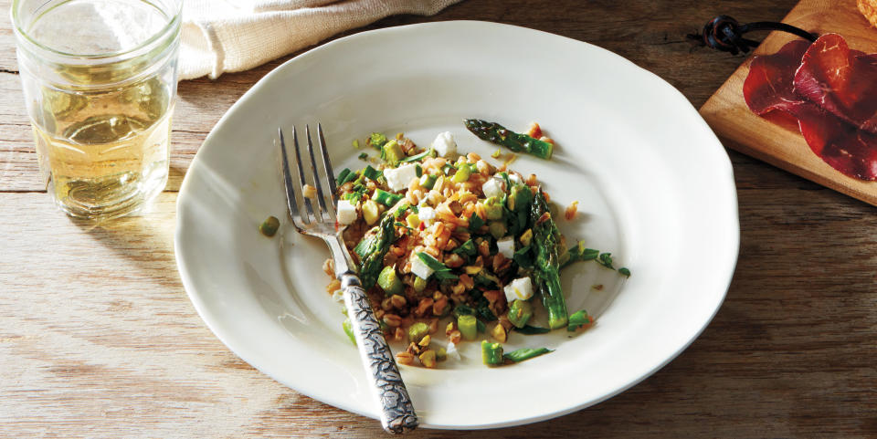 Toasted Farro & Asparagus Salad