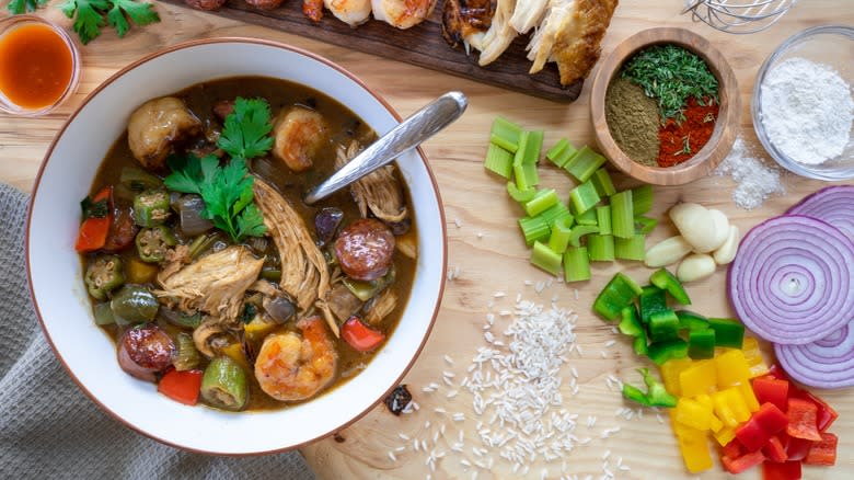 bowl of gumbo and ingredients