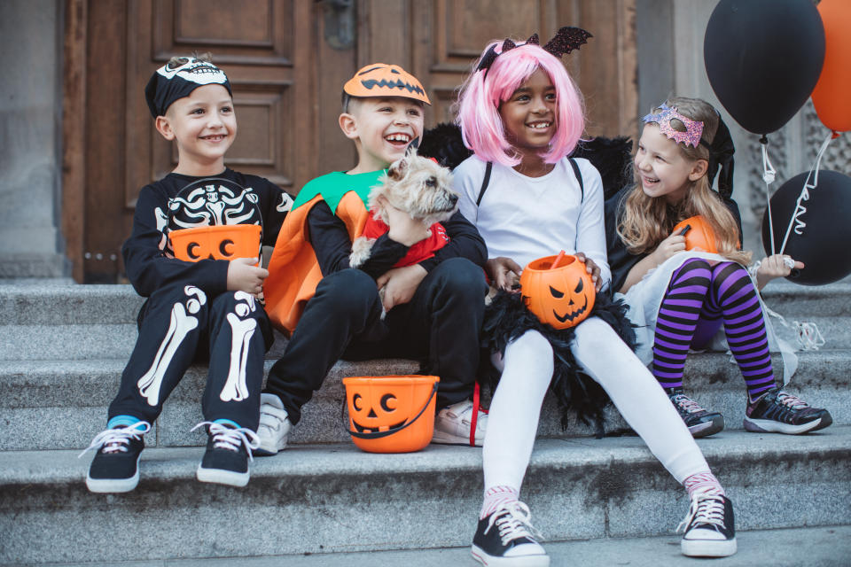Celebrate Halloween with savings on your favourite candy (Image via Getty Images)
