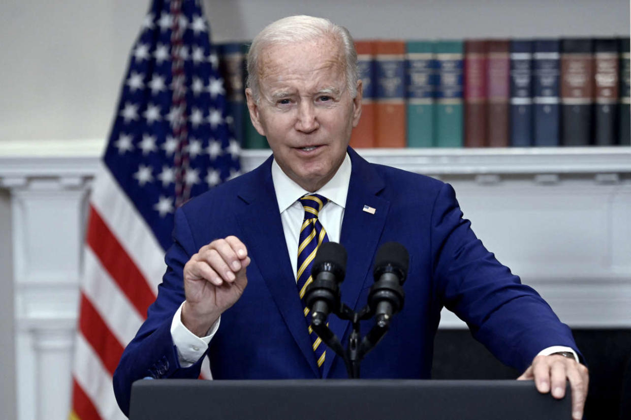 US President Joe Biden announces student loan relief on August 24, 2022 in the Roosevelt Room of the White House in Washington, DC. - Biden announced that most US university graduates still trying to pay off student loans will get $10,000 of relief to address a decades-old headache of massive educational debt across the country. (Photo by OLIVIER DOULIERY / AFP)