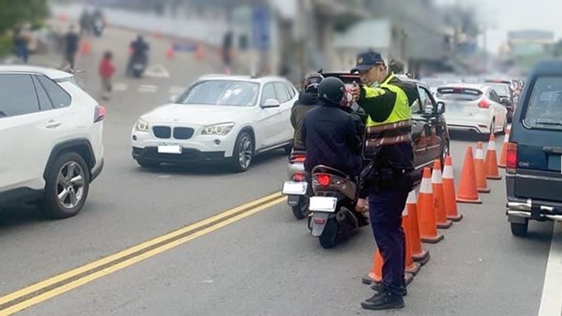 國慶連假行車順暢好心情　彰化縣警察局交通疏導管制有一套