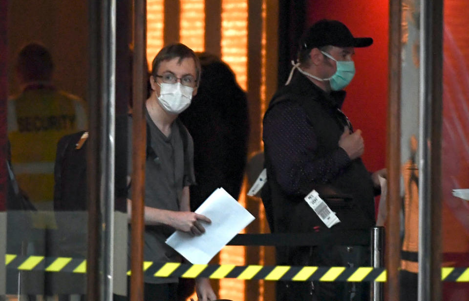 A traveller returned from overseas is checked into an inner-city hotel in Melbourne on March 30. Source: Getty 