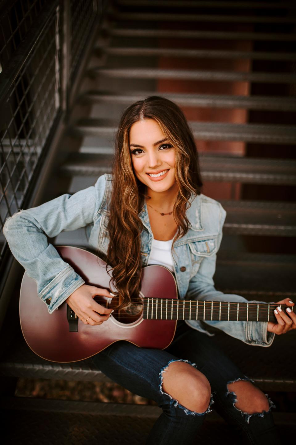 Stark County native Lauren Mascitti will headline a free May 21 concert at Centennial Plaza in downtown Canton benefiting first responders. Mascitti, a registered nurse, was an "American Idol" contender in 2020.