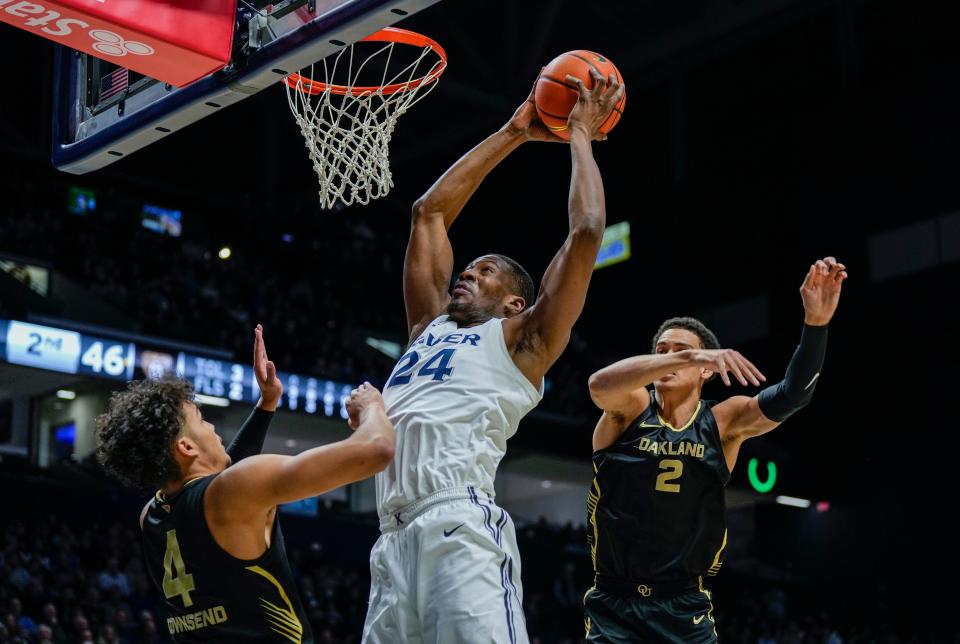 Xavier Musketeers forward Abou Ousmane (24) scored 12 points against the Oakland Golden Grizzlies Monday, November 27, 2023 at the Cintas Center.