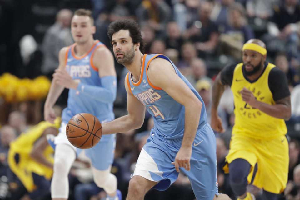 Milos Teodosic left Tuesday night’s game with foot soreness. (AP Photo/Michael Conroy)