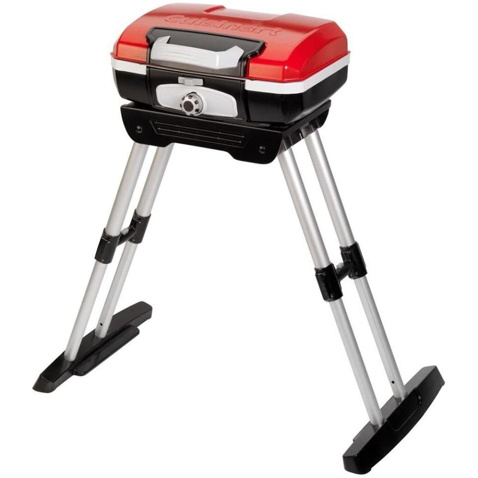 9) Cuisinart Petit Gourmet Portable Gas Grill