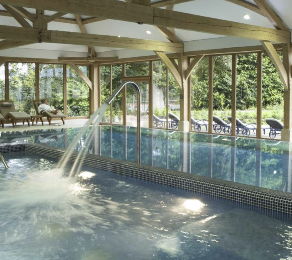 4) Soak up a spa day and afternoon tea at Luton Hoo in Bedfordshire