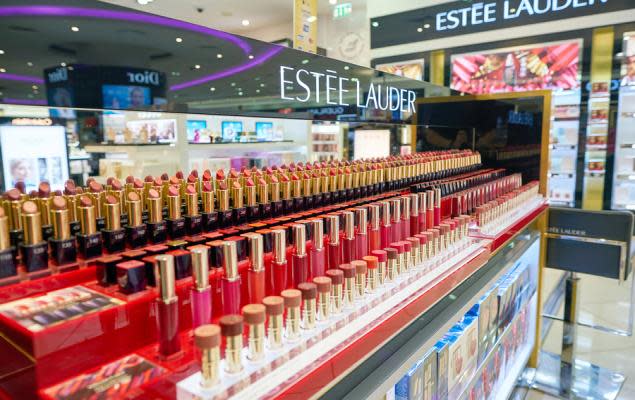 What To Watch For In Estee Lauder's Q1 Earnings