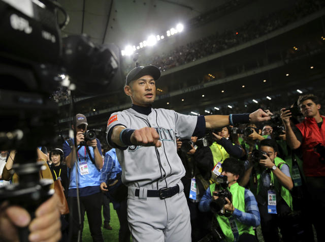 Ichiro says goodbye to adoring fans; Mariners beat A's in 12