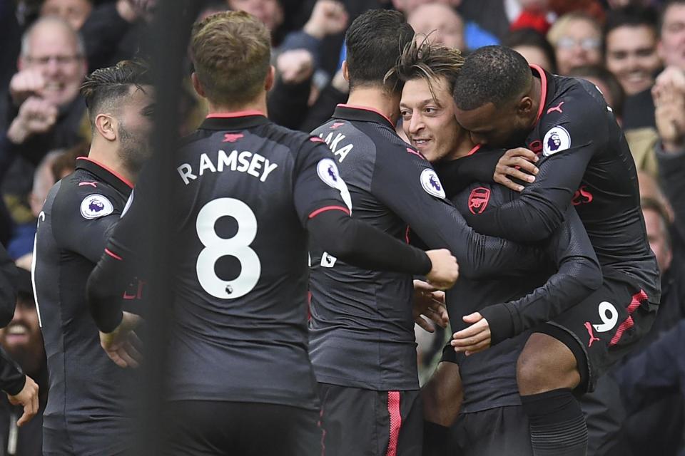 Mesut Ozil scored one goal and set up another in Arsenal’s 5-2 win over Everton.