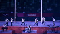 <p>Musicians entertain the athletes during the closing ceremony at the Olympic Stadium during the 2020 Tokyo Summer Olympic Games in Tokyo, Japan. (Photo By Brendan Moran/Sportsfile via Getty Images)</p> 