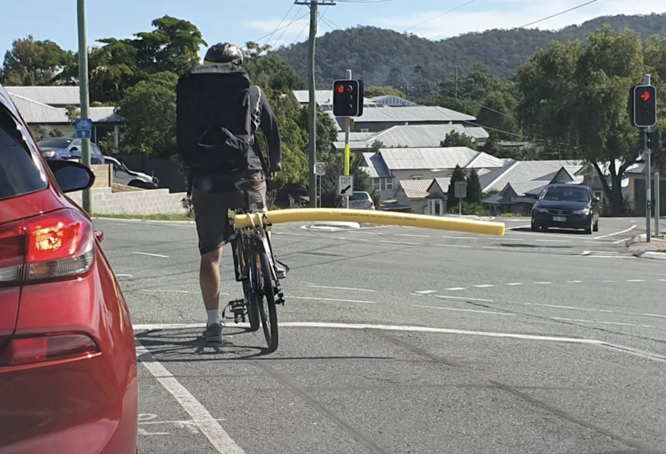 A Brisbane cyclist also used the pool noodle trick back in 2019. Source: Facebook/Alfred Botha