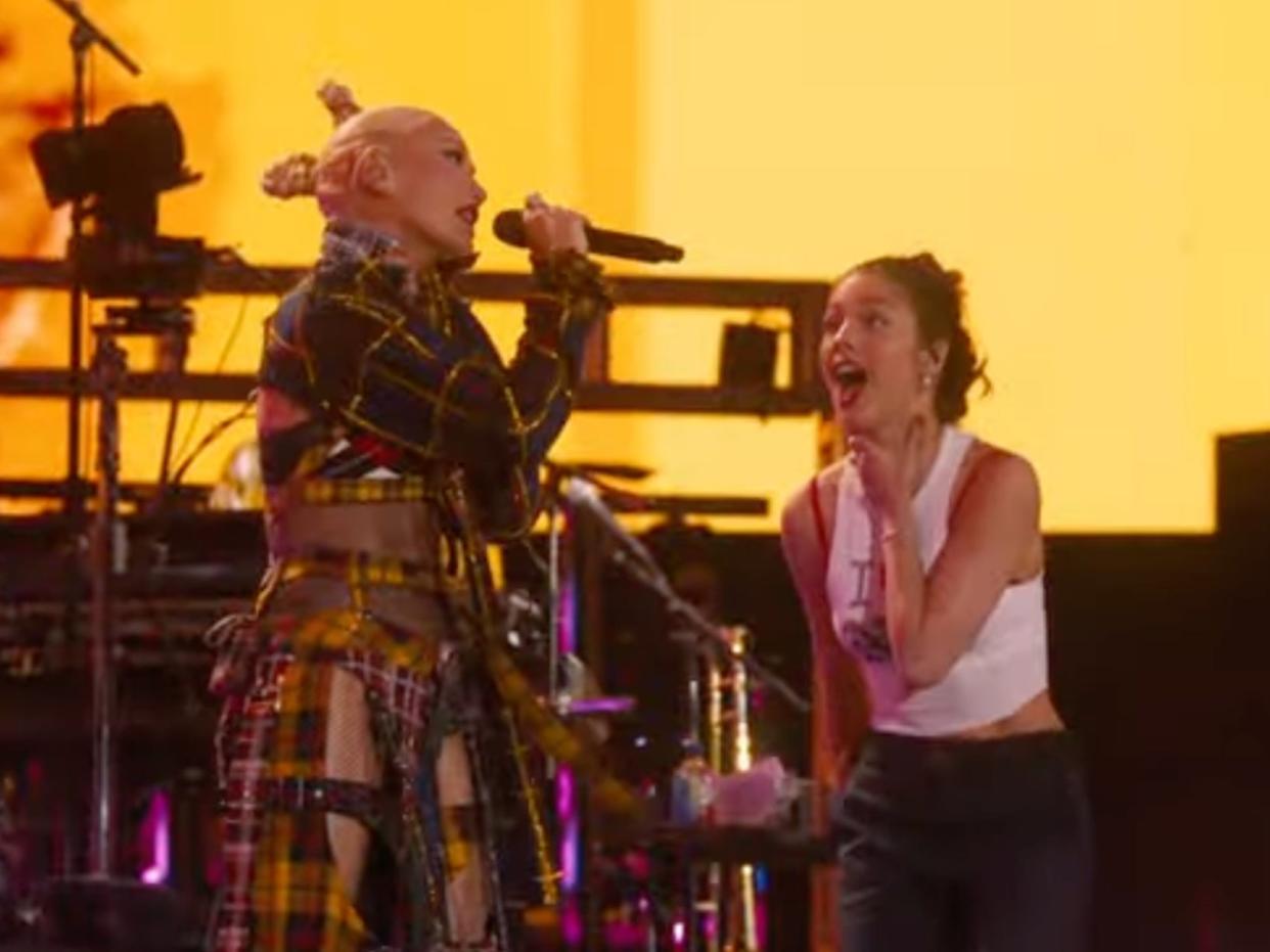 No Doubt singer Gwen Stefani and Olivia Rodrigo onstage at Coachella 2024 (YouTube)