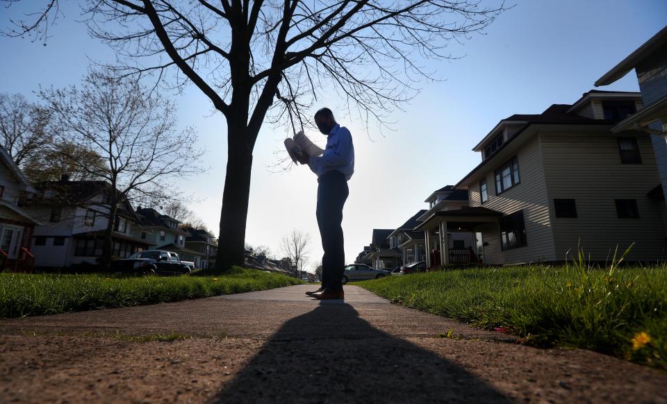 Malik Evans campaigning in the 19th Ward in Rochester, Evans was challenging incumbent Mayor Lovely Warren.