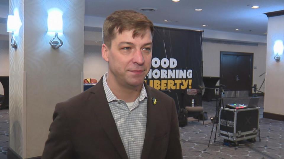 PHOTO: Libertarian presidential candidate Chase Oliver speaks with ABC News' MaryAlice Parks at the Libertarian National Convention, May 24, 2024, in Washington. (ABC News)