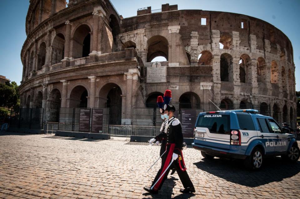 colosseum rome italy tourism