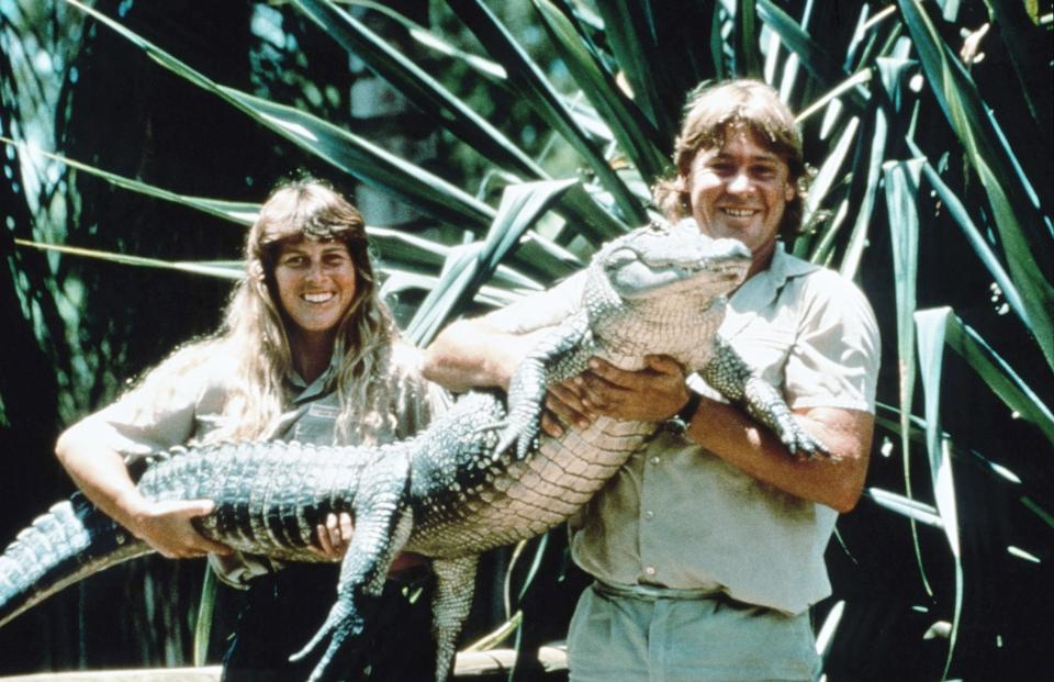 CROCODILE HUNTER, from left, Terri Irwin,  Steve Irwin, 2000-06. ©Animal Planet / courtesy Everett Collection