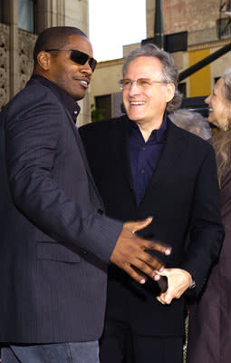 Jamie Foxx and director Michael Mann at the LA premiere of Dreamworks SKG's Collateral -2004 Photo: