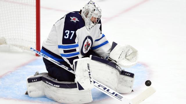 15 Shortest Goalies to Ever Play in the NHL - HowTheyPlay