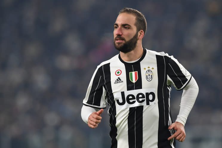 Gonzalo Higuain, en surpoids ou pas ? (Getty Images)