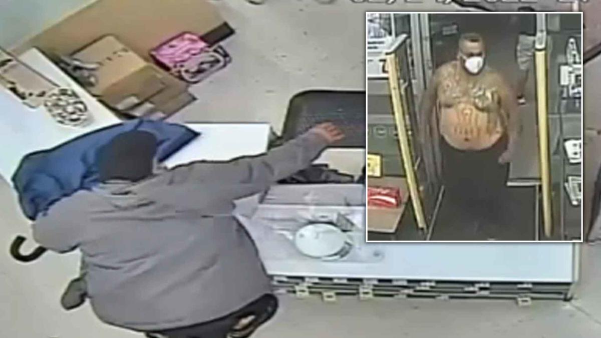 Serial Robbery Suspect Wanted In Se And Nw Houston Police Say 4928