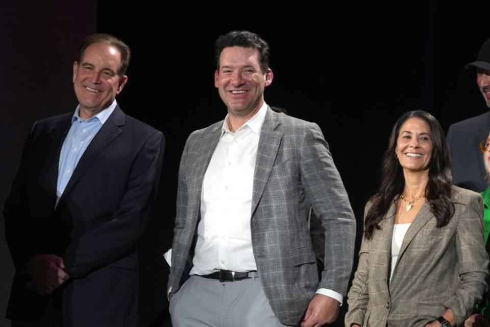 CBS Sports play-by-play announcer Jim Nantz (left), analyst Tony Romo (center) and sideline reporter Tracy Wolfson appear at a press conference at the Super Bowl 58 Media Center at the Mandalay Bay Resort and Casino. Kirby Lee/USA TODAY NETWORK