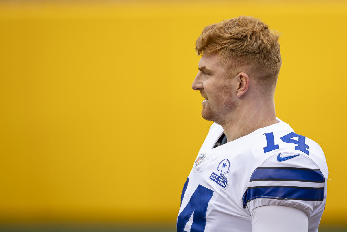 Dallas Cowboys will start Andy Dalton if healthy despite Garrett