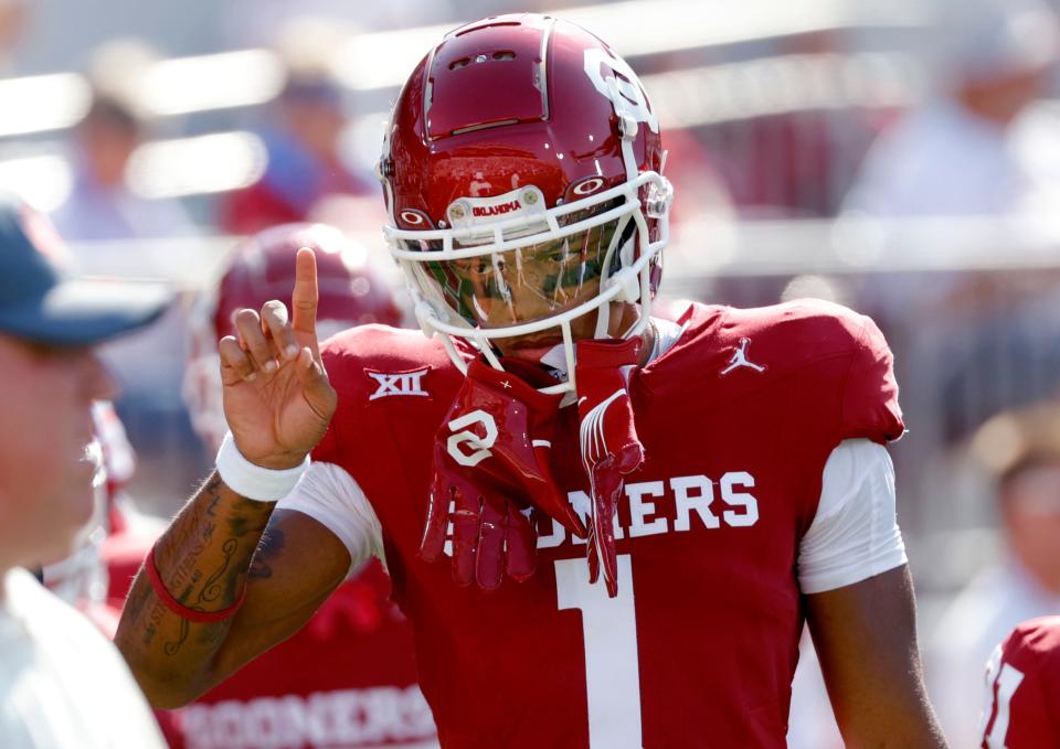 OU sophomore wide receiver Jayden Gibson (1) has six catches for 159 yards and two touchdowns this season.