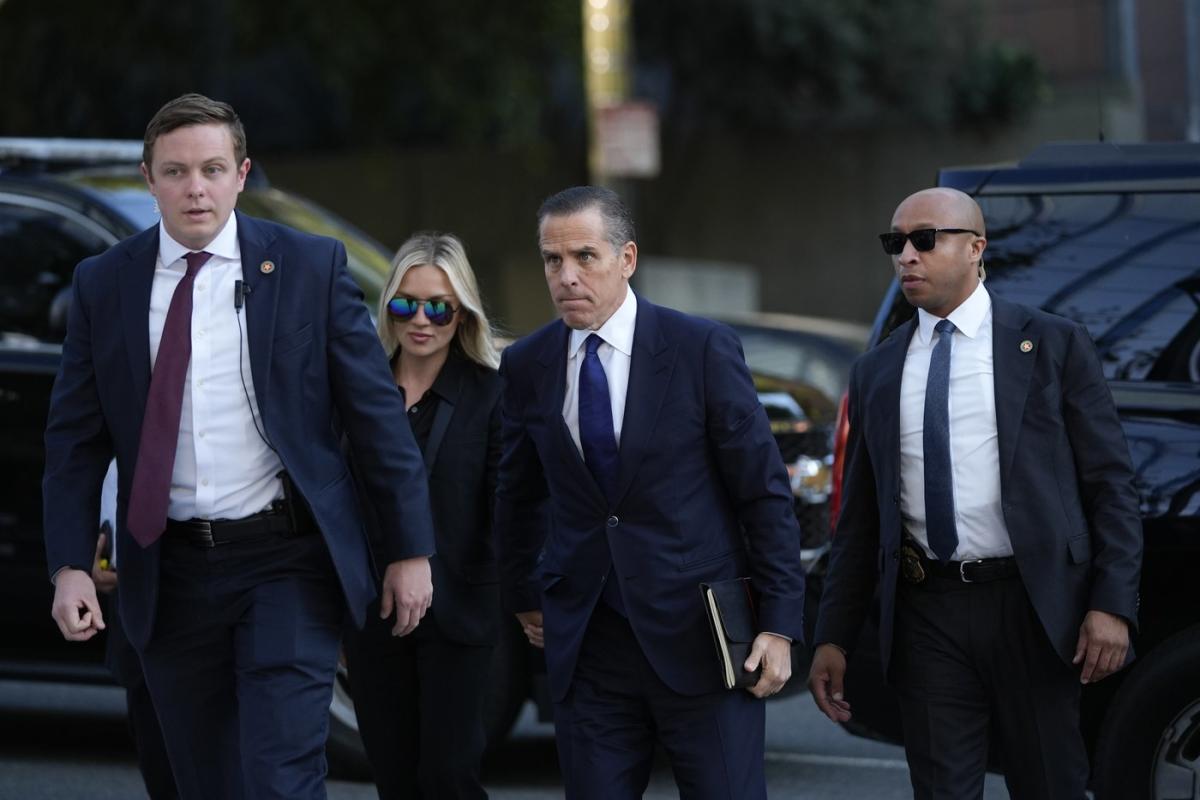 Hunter Biden arrives at LA court for tax trial months after his gun conviction