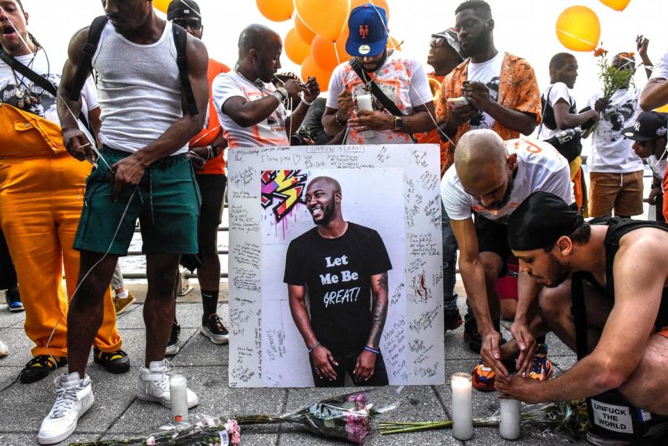 PHOTO: People create a makeshift memorial for O'Shae Sibley, Aug. 5, 2023, in New York. (Stephanie Keith/Getty Images)