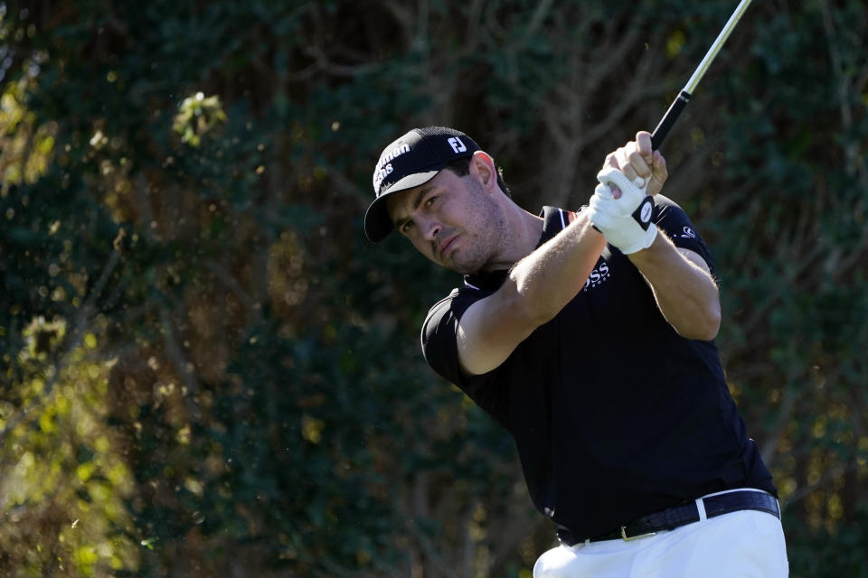 Patrick Cantlay hits from the third tee during the first round of the American Express golf tournament at La Quinta Country Club, Thursday, Jan. 20, 2022, in La Quinta, Calif. (AP Photo/Marcio Jose Sanchez)