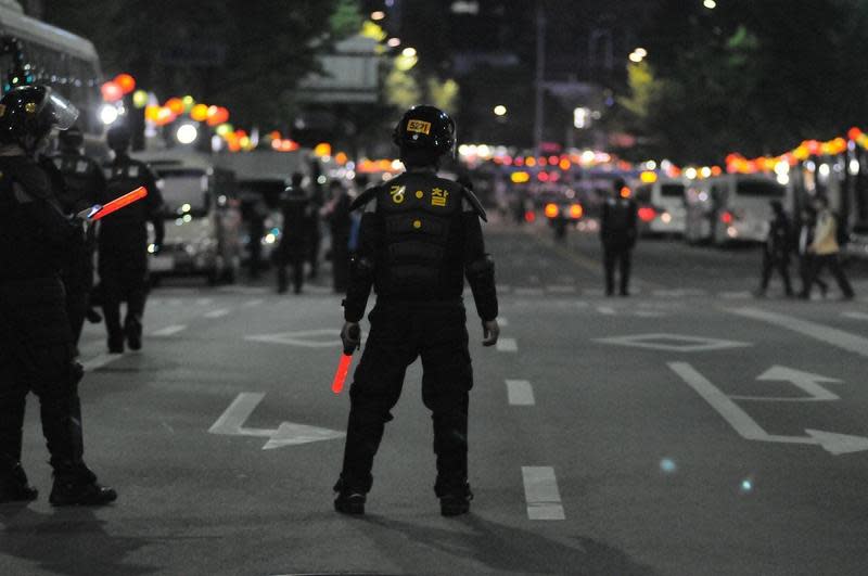 韓國驚傳國小生在網路預告殺人，導致校園緊急停課，最後男童才向家長坦承犯行。（示意圖，pixabay）