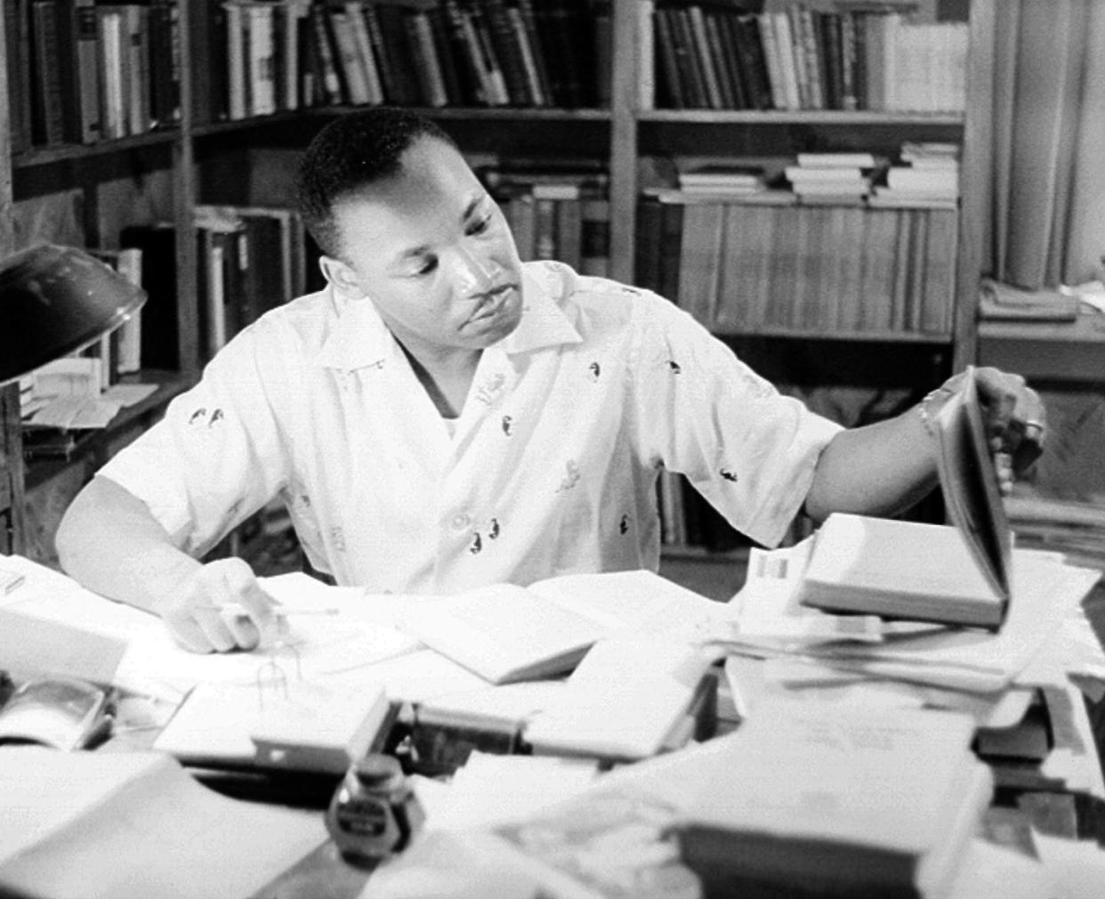 Rev. Martin Luther King Jr. relaxes at home in May 1956 in Montgomery, Alabama. <a href="https://www.gettyimages.com/detail/news-photo/civil-rights-leader-reverend-martin-luther-king-jr-relaxes-news-photo/74279047?phrase=martin%20luther%20king%20home&adppopup=true" rel="nofollow noopener" target="_blank" data-ylk="slk:Michael Ochs Archives/Getty Images;elm:context_link;itc:0;sec:content-canvas" class="link ">Michael Ochs Archives/Getty Images</a>