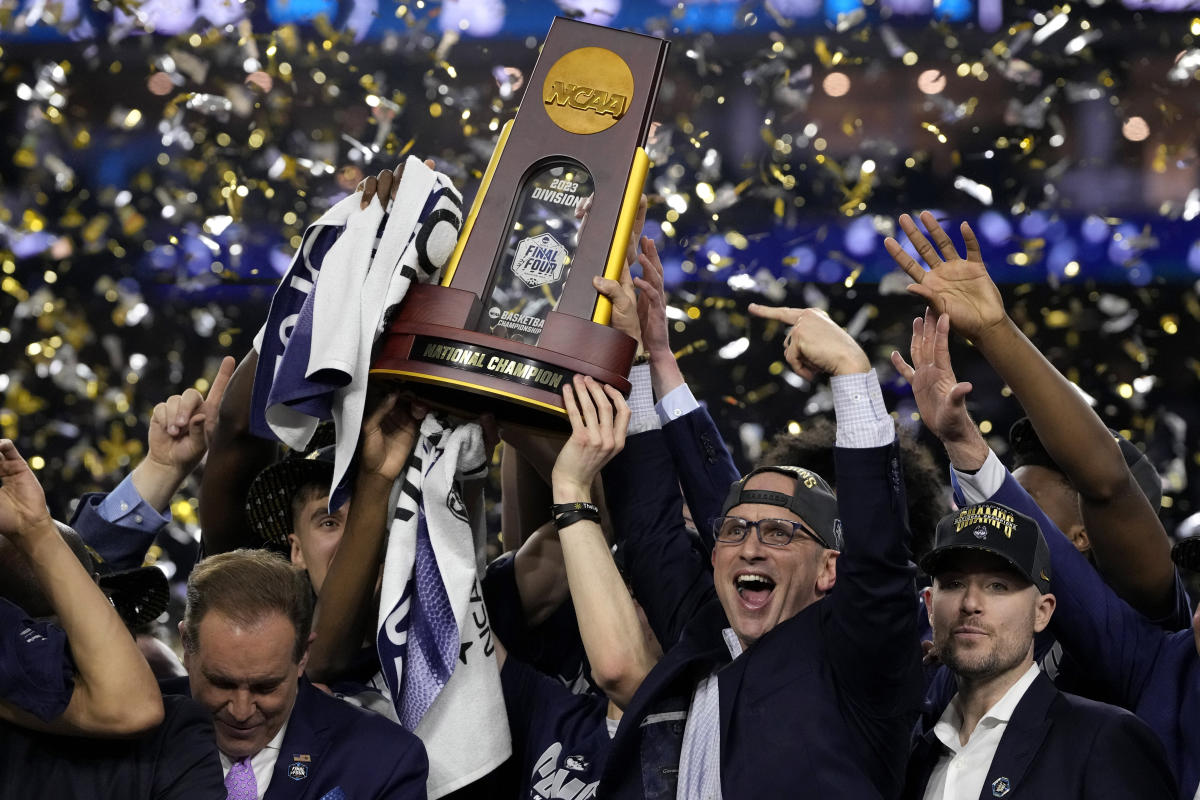 #UConn coach Dan Hurley accidentally ignored call from President Joe Biden after national championship win [Video]