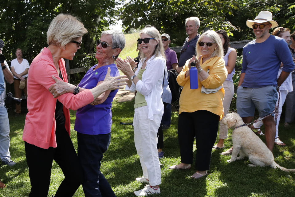 Sen. Elizabeth Warren, D-Mass., greets people at a campaign event last week in Franconia, New Hampshire. (Photo: ASSOCIATED PRESS)