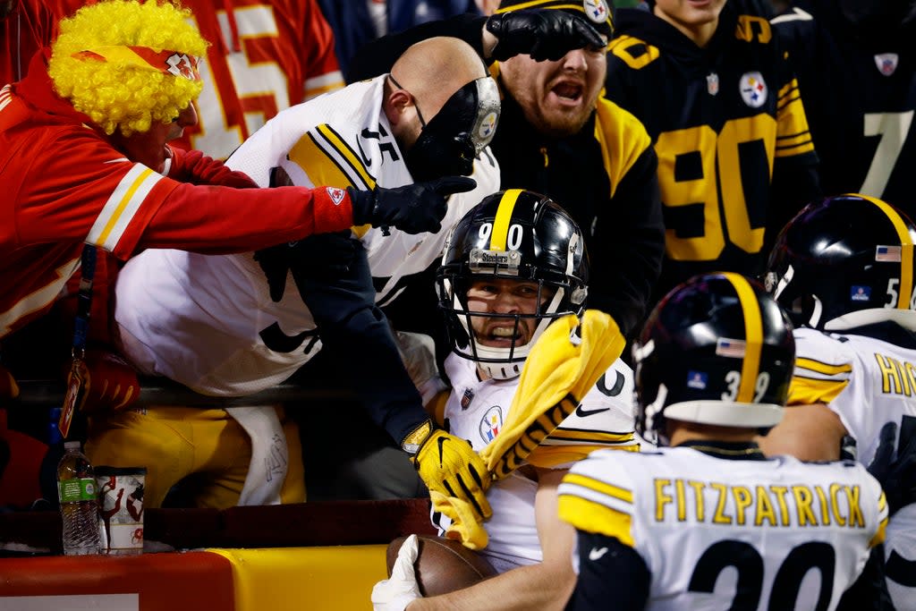 APTOPIX Steelers Chiefs Football (Copyright 2022 The Associated Press. All rights reserved)