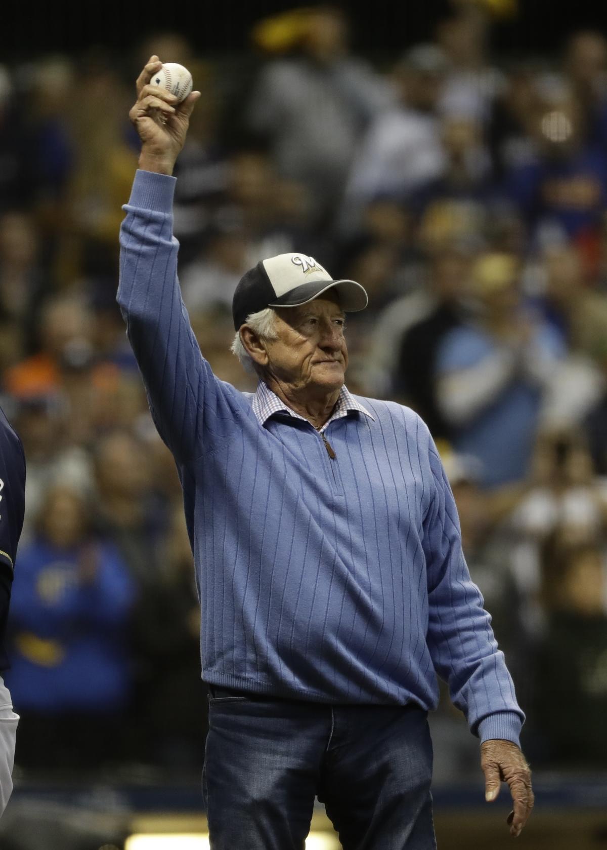 Just a bit outside! Uecker throws out NLCS 1st pitch