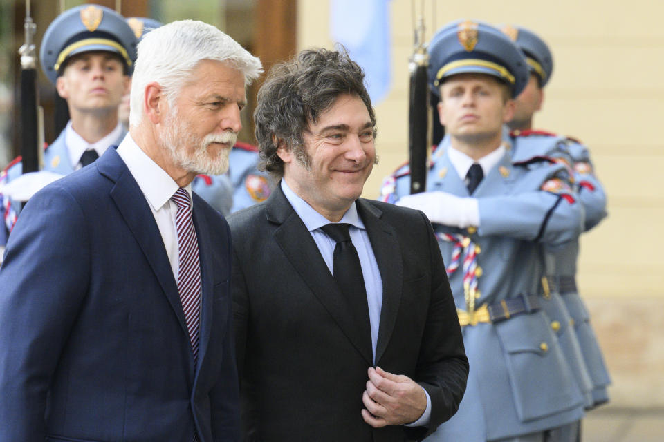 Czech President Petr Pavel, left, welcomes Argentine President Javier Milei at Prague Castle, in Prague, Czech Republic, Monday, June 24, 2024. (Michal Kamaryt/CTK via AP)