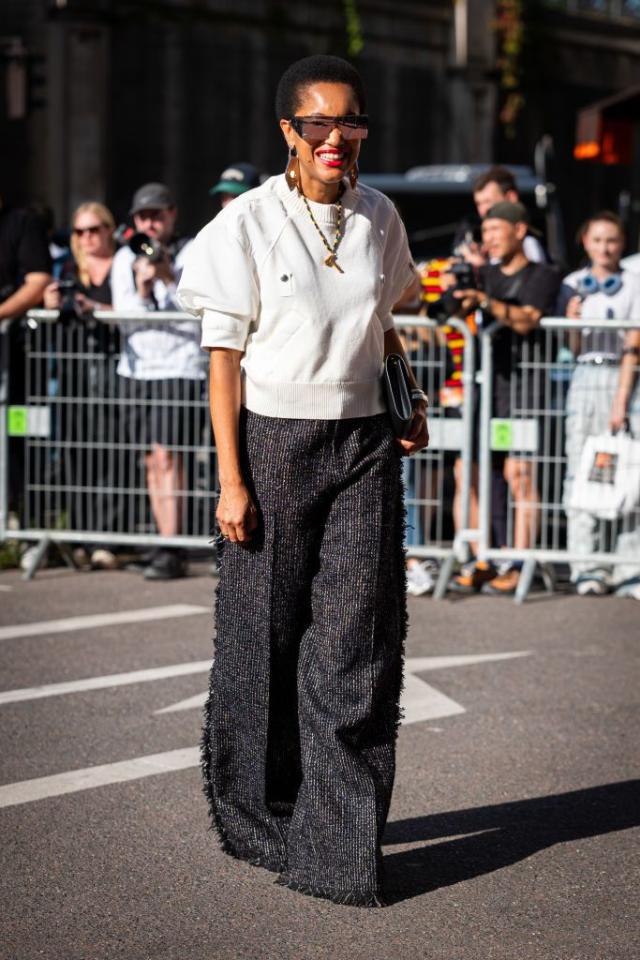 Wide-Leg Pants Outfits: 20 Cool Looks For 2024