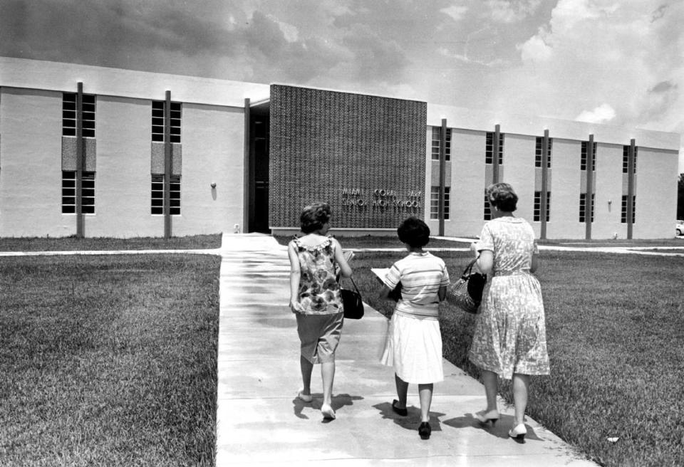 The New Coral Park Senior High School. Albert Coya/Miami Herald File