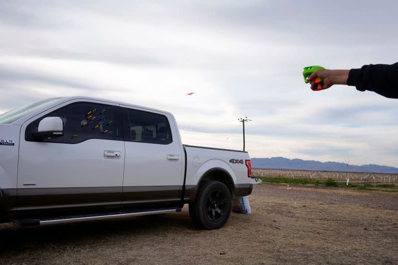 The Wider Image: Mexico Mormon family has tearful Christmas after cartel murders